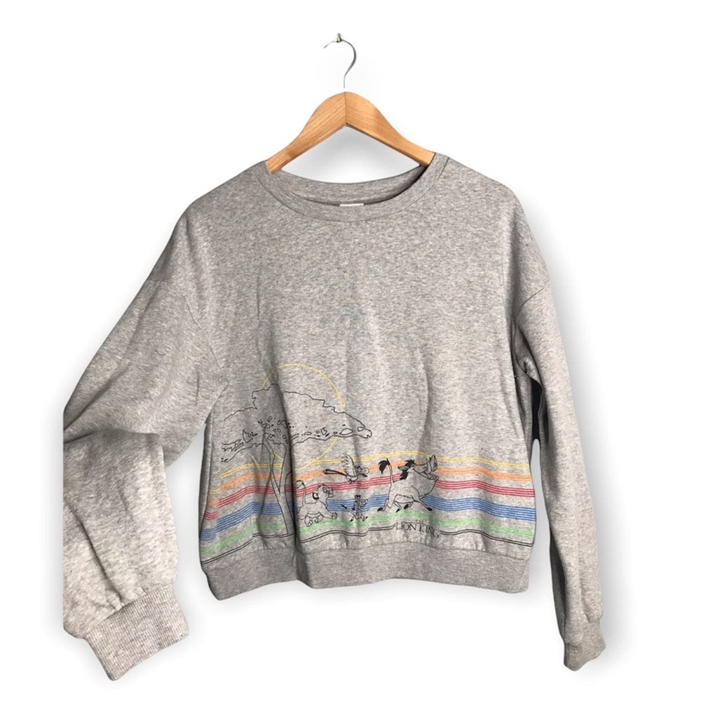 Disney | The Lion King Grey Sweatshirt Semi Cropped •